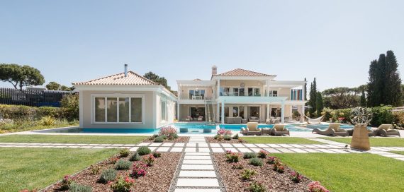 Villa DA